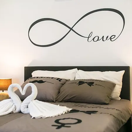 Luxurious Elis With Private Pool Apartamento Pula